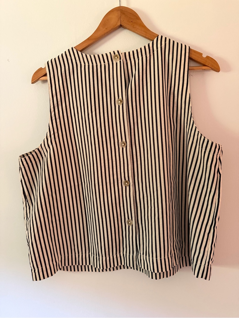 Sleeveless Black & cream Stripe Top - Picture 3 of 3